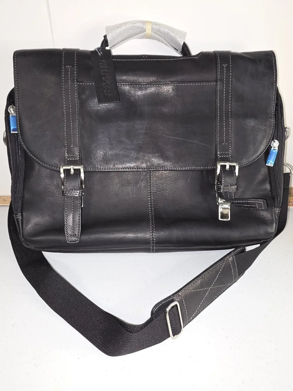 Andrew Marc New York Black Leather Retro Messenger Bag Laptop Briefcase NWOT